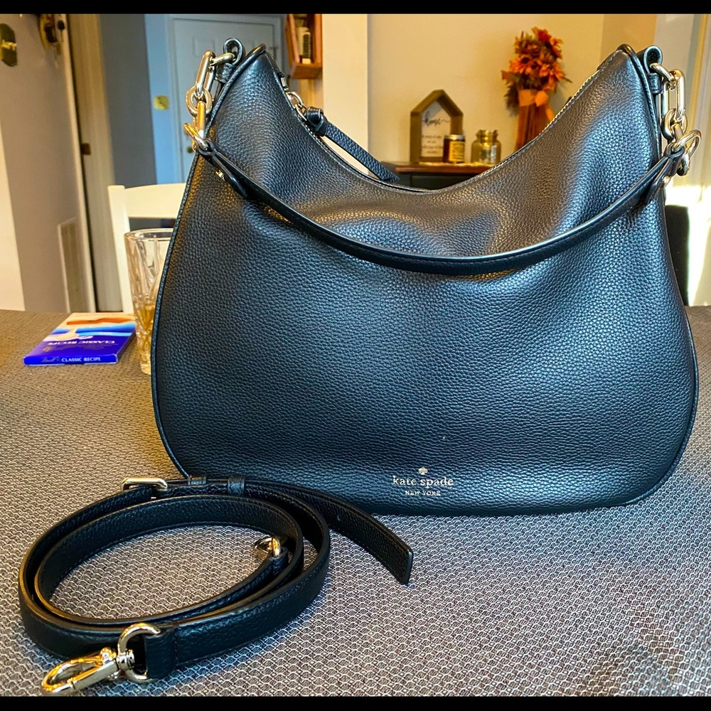 Brand New, Never Worn, GORGEOUS Kate Spade purse! With crossbody strap